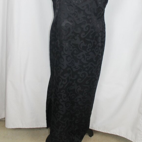 LORI WEIDNER Black Formal Dress Woman Size 14 Petite Maxi Length Sheath Boa Vtg. - Picture 11 of 12